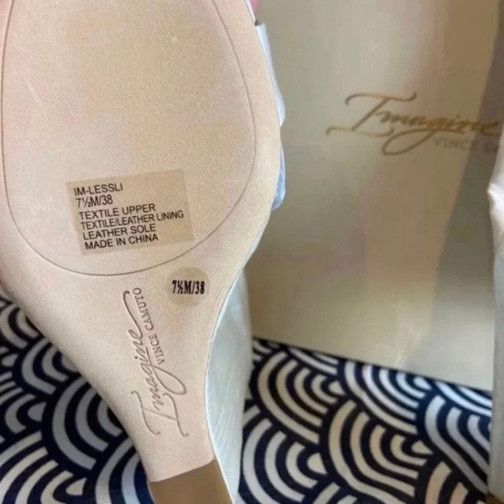 Vince Camuto “Lessli” wedge